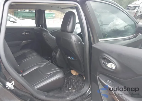 2020 Jeep Cherokee Latitude Plus 4X4 from USA, damaged, VIN 1C4PJMLB5LD551599